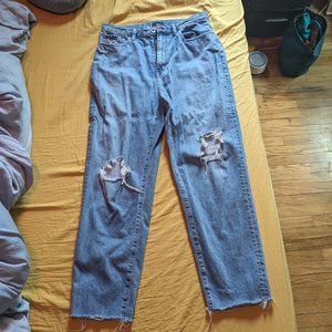 Uniqlo boyfriend raw hem jeans size 29